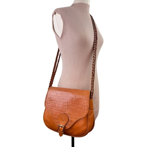 Vintage FENDI Camel Croco Embossed Leather Crossbody Braid Strap Saddle Bag RARE - Picture 1 of 15